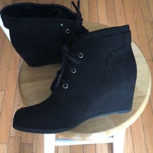 Final price Little  black boots